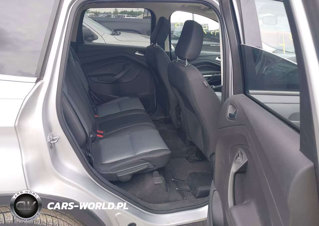 2018 Ford Escape Se VIN:1FMCU9GD9JUA83075 - 8
