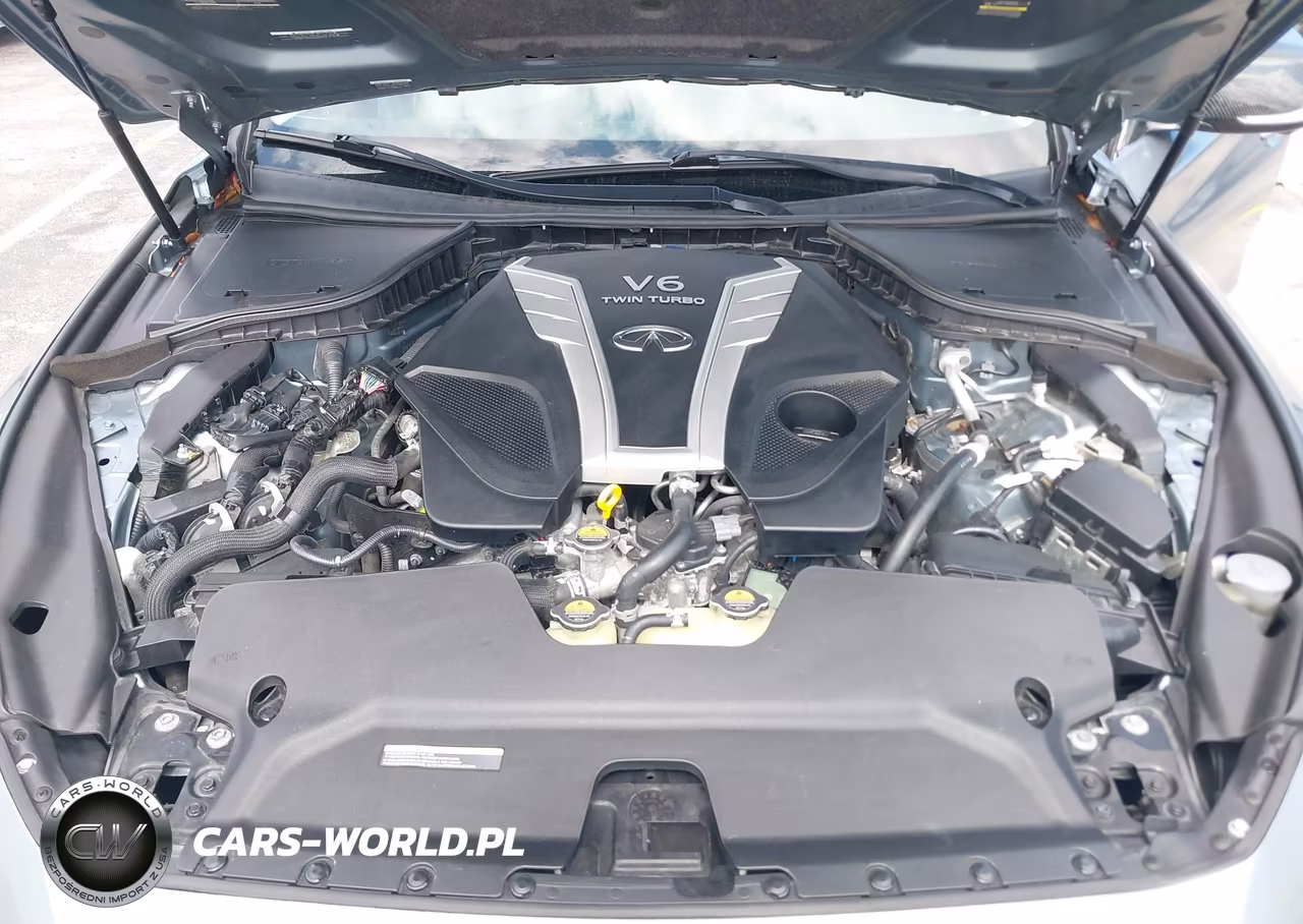 2018 Infiniti Q50 Luxe VIN:JN1EV7AR3JM443690 - 10
