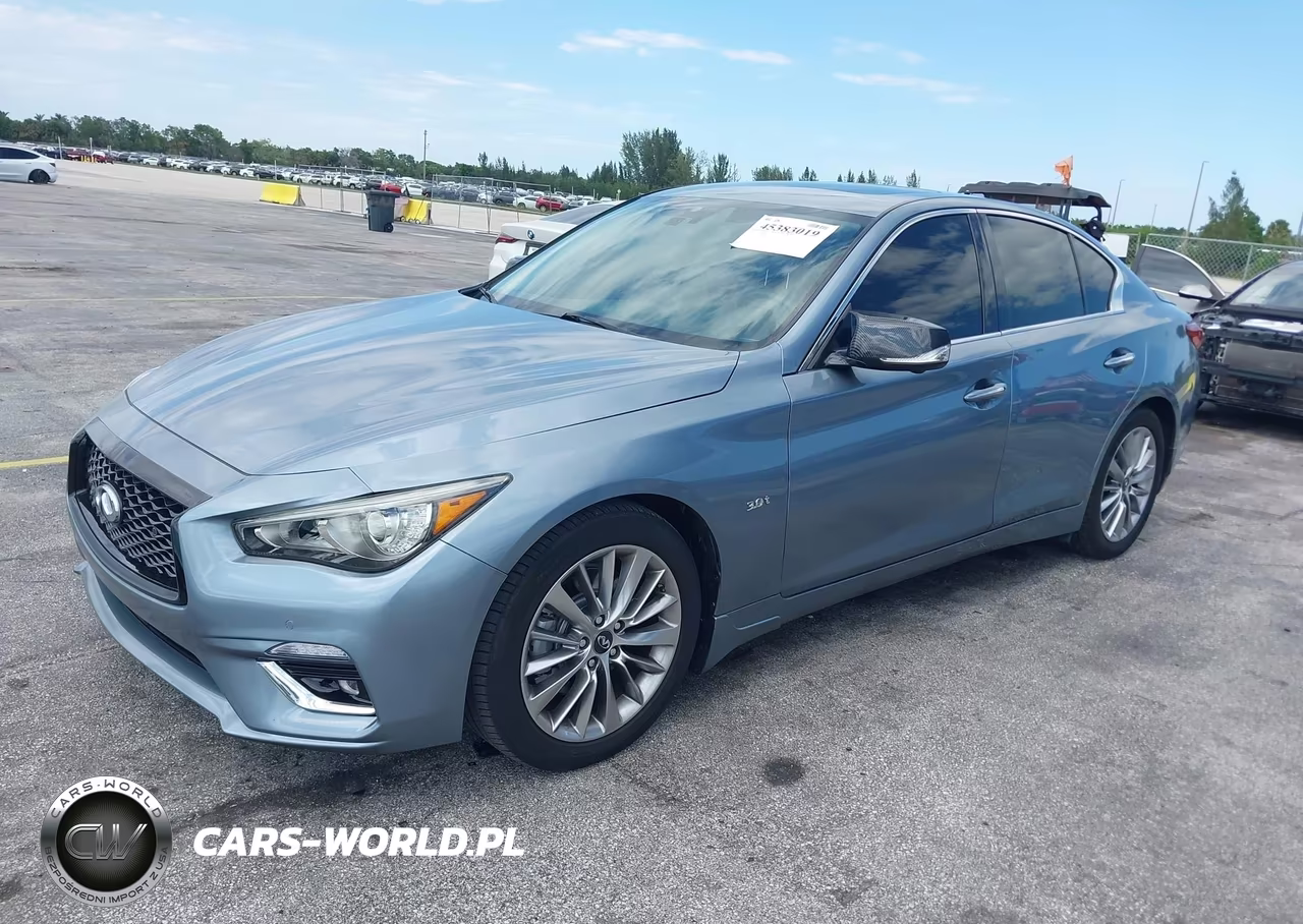 2018 Infiniti Q50 Luxe VIN:JN1EV7AR3JM443690 - 2