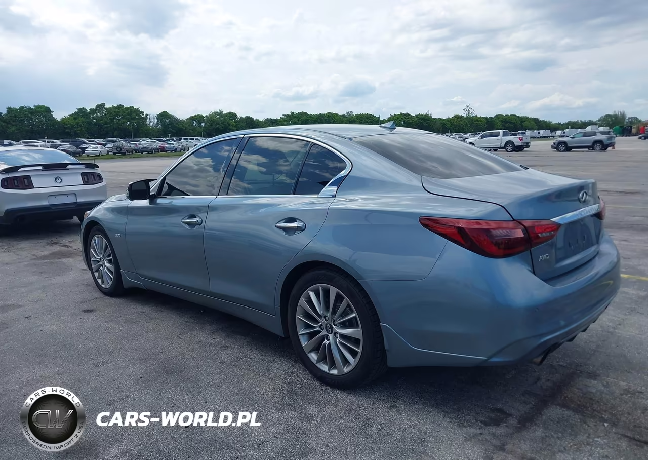 2018 Infiniti Q50 Luxe VIN:JN1EV7AR3JM443690 - 3