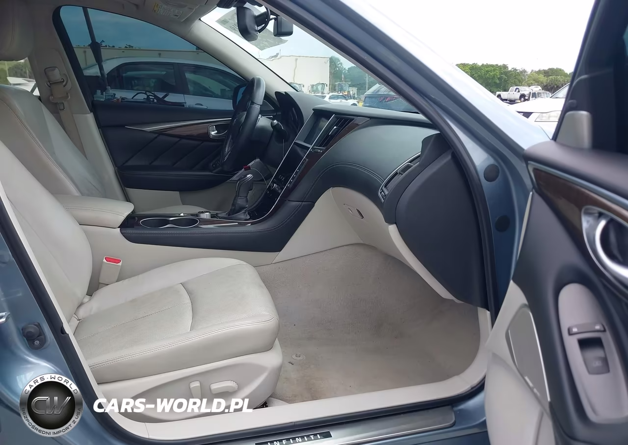 2018 Infiniti Q50 Luxe VIN:JN1EV7AR3JM443690 - 5