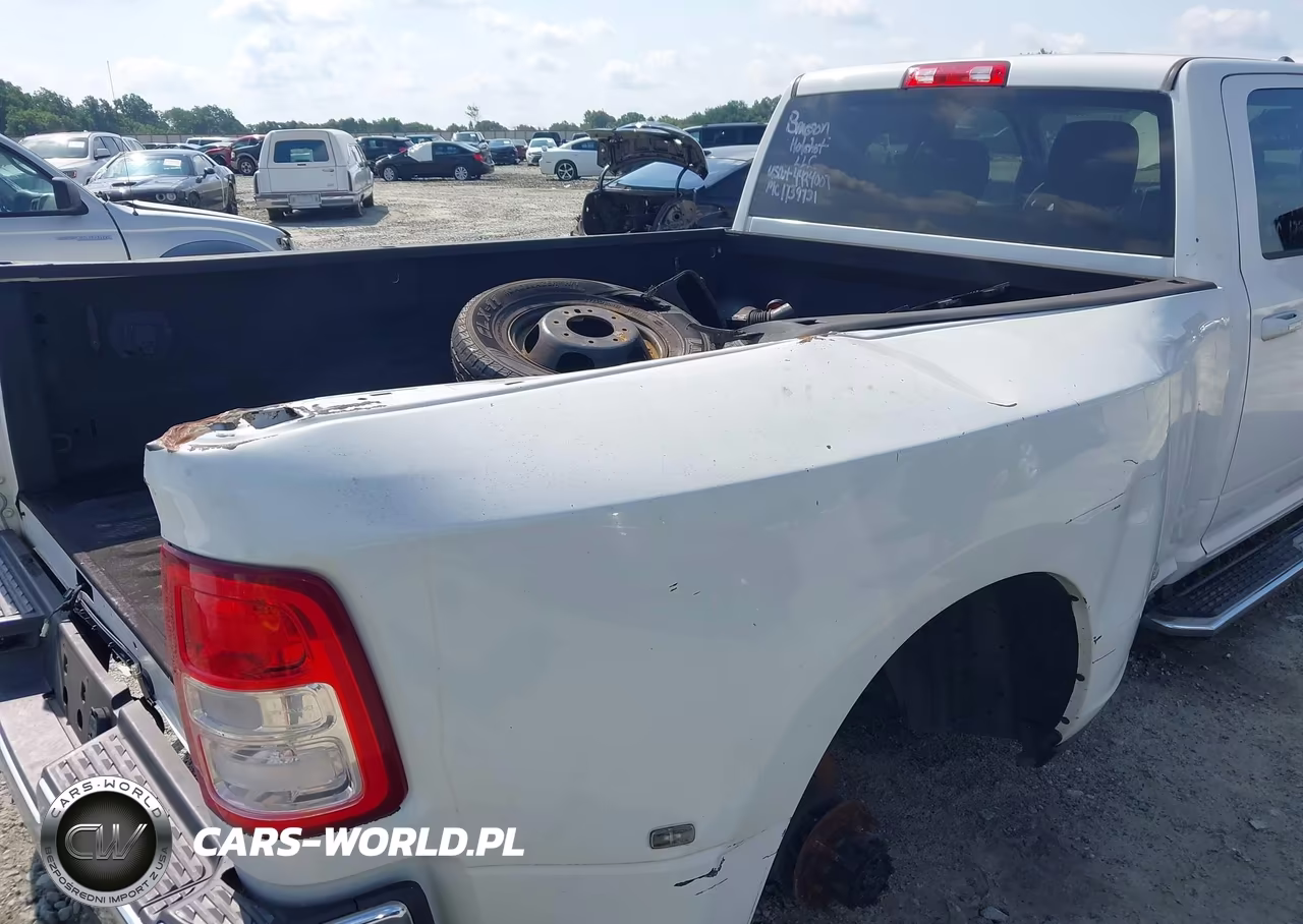 2019 Ram 3500 Big Horn 4X4 8' Box VIN:3C63RRHL9KG667922 - 6