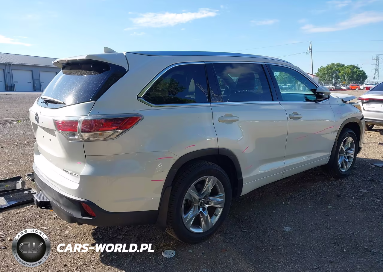 2016 Toyota Highlander Limited Platinum V6 VIN:5TDDKRFH5GS338935 - 4