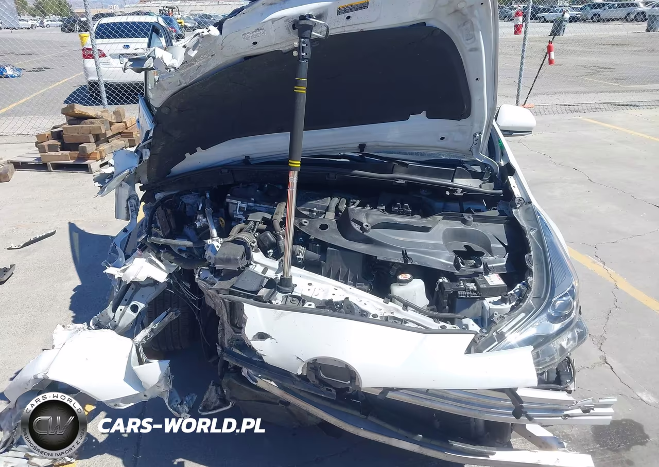 2022 Toyota Prius L VIN:JTDKAMFU9N3163579 - 10