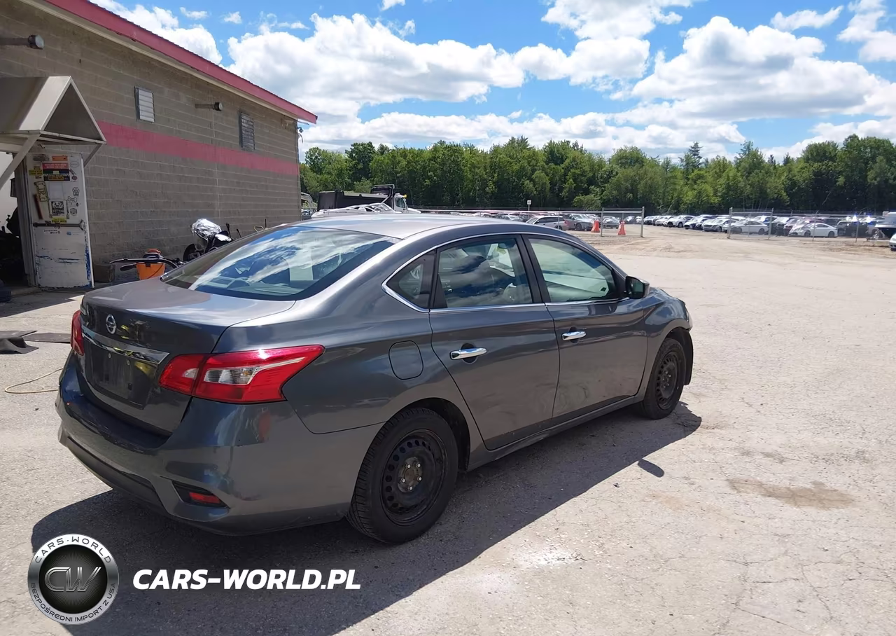 2018 Nissan Sentra S VIN:3N1AB7AP8JY318039 - 4