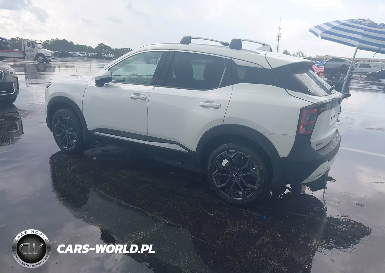 2025 Nissan Kicks Sr Intelligent Awd VIN:3N8AP6DD8SL443135 - 3