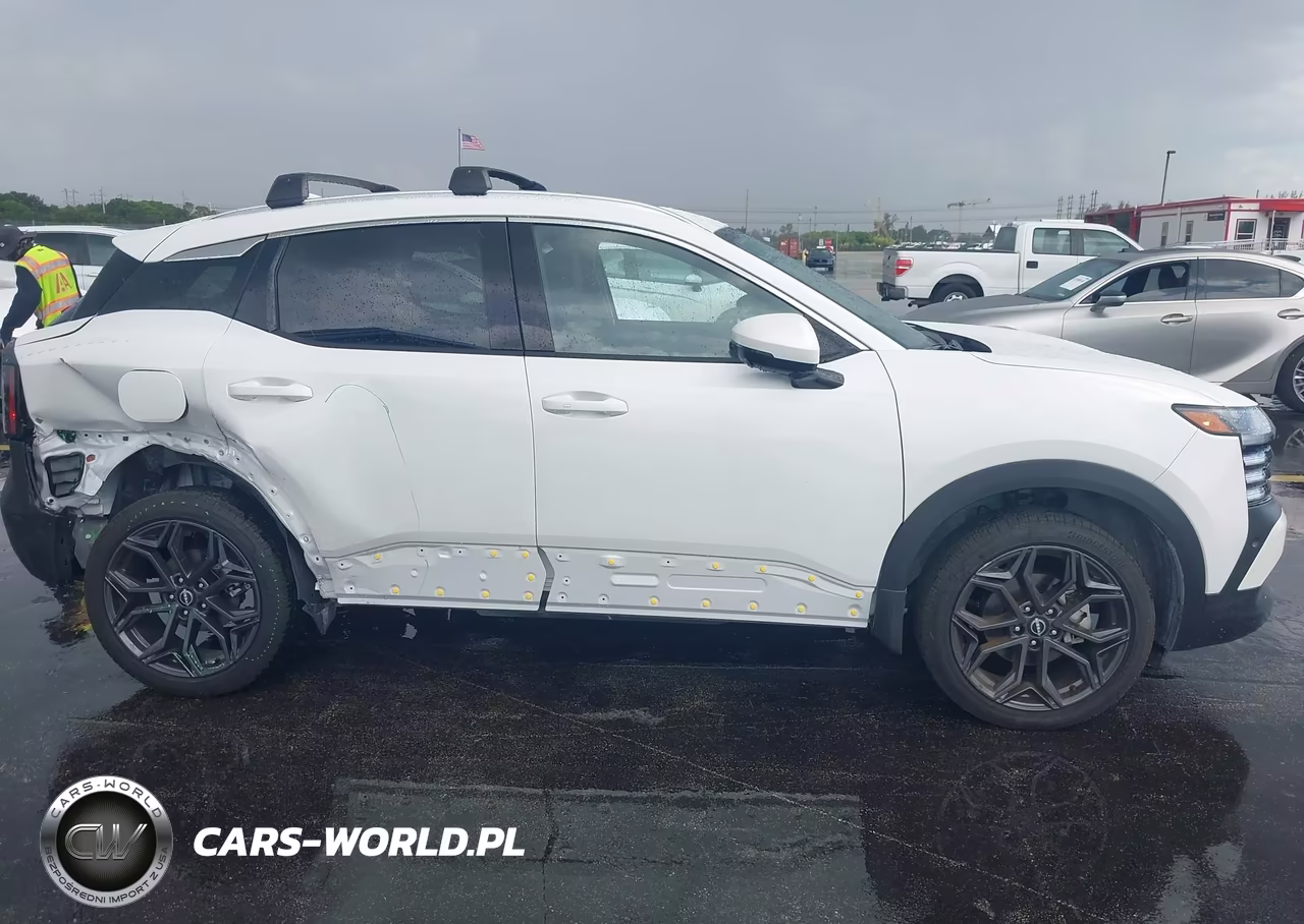 2025 Nissan Kicks Sr Intelligent Awd VIN:3N8AP6DD8SL443135 - 6