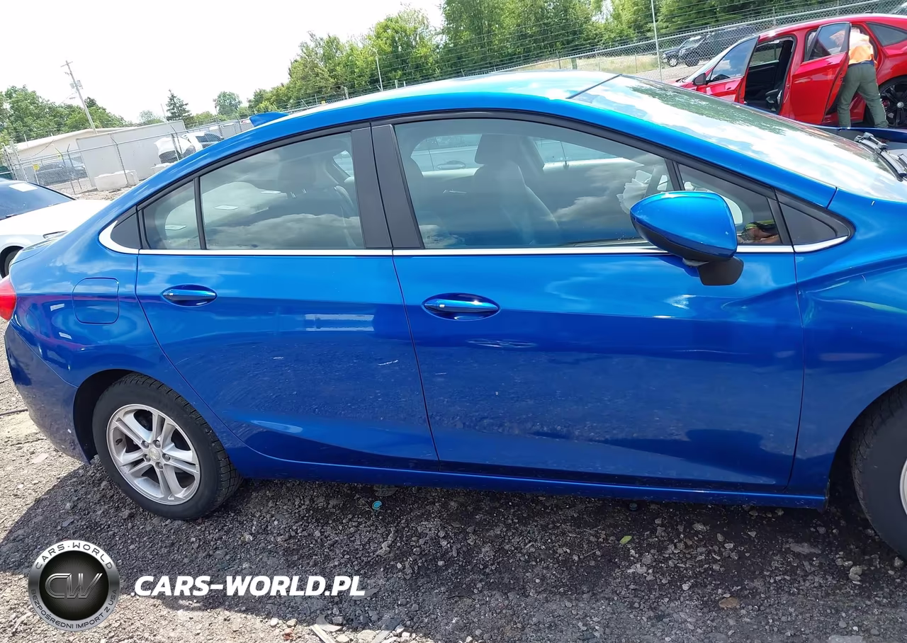 2018 Chevrolet Cruze Lt Auto VIN:1G1BE5SM3J7104300 - 13