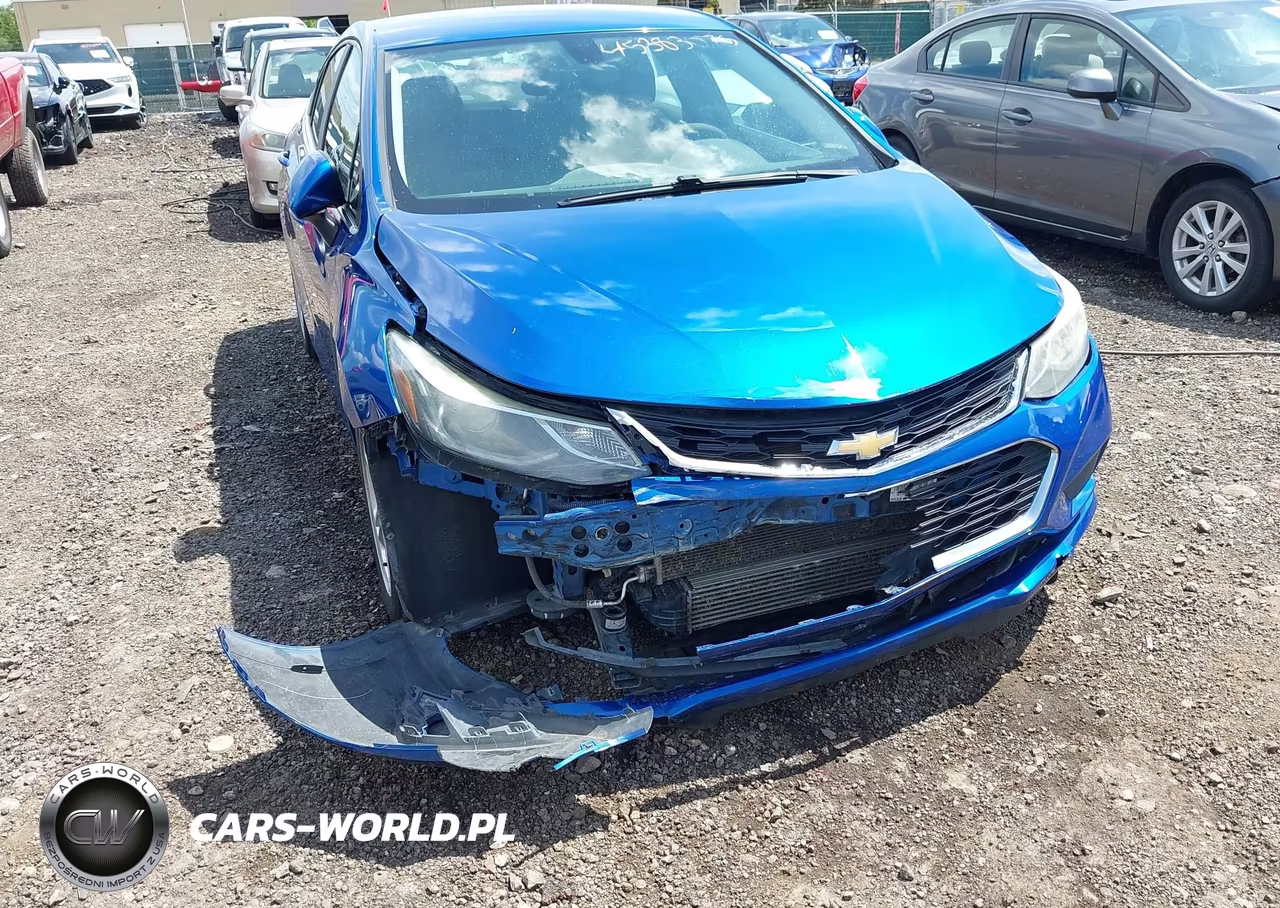 2018 Chevrolet Cruze Lt Auto VIN:1G1BE5SM3J7104300 - 6