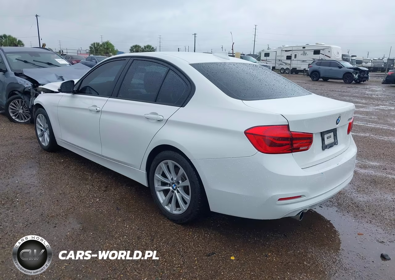 2018 BMW 320I VIN:WBA8A9C54JAH14494 - 3