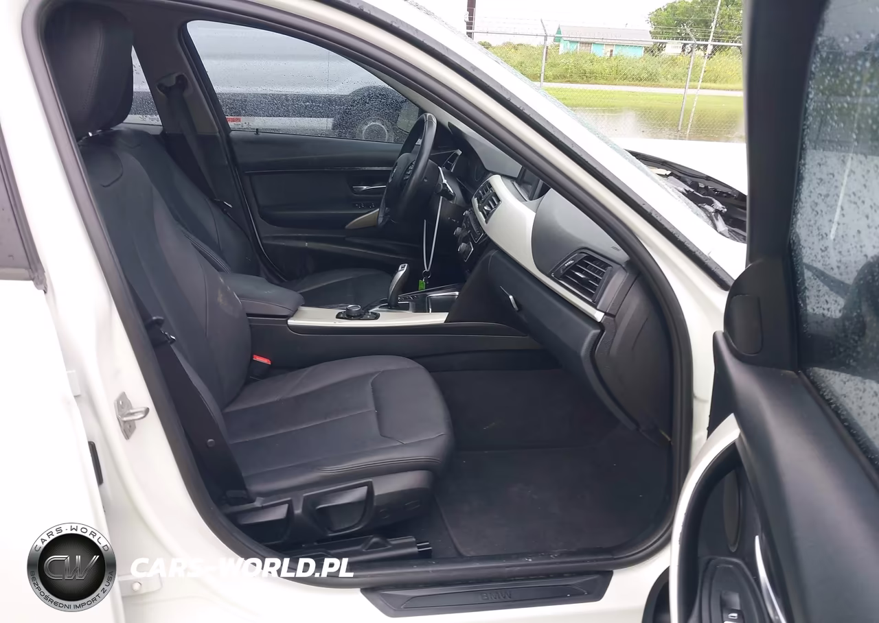 2018 BMW 320I VIN:WBA8A9C54JAH14494 - 5