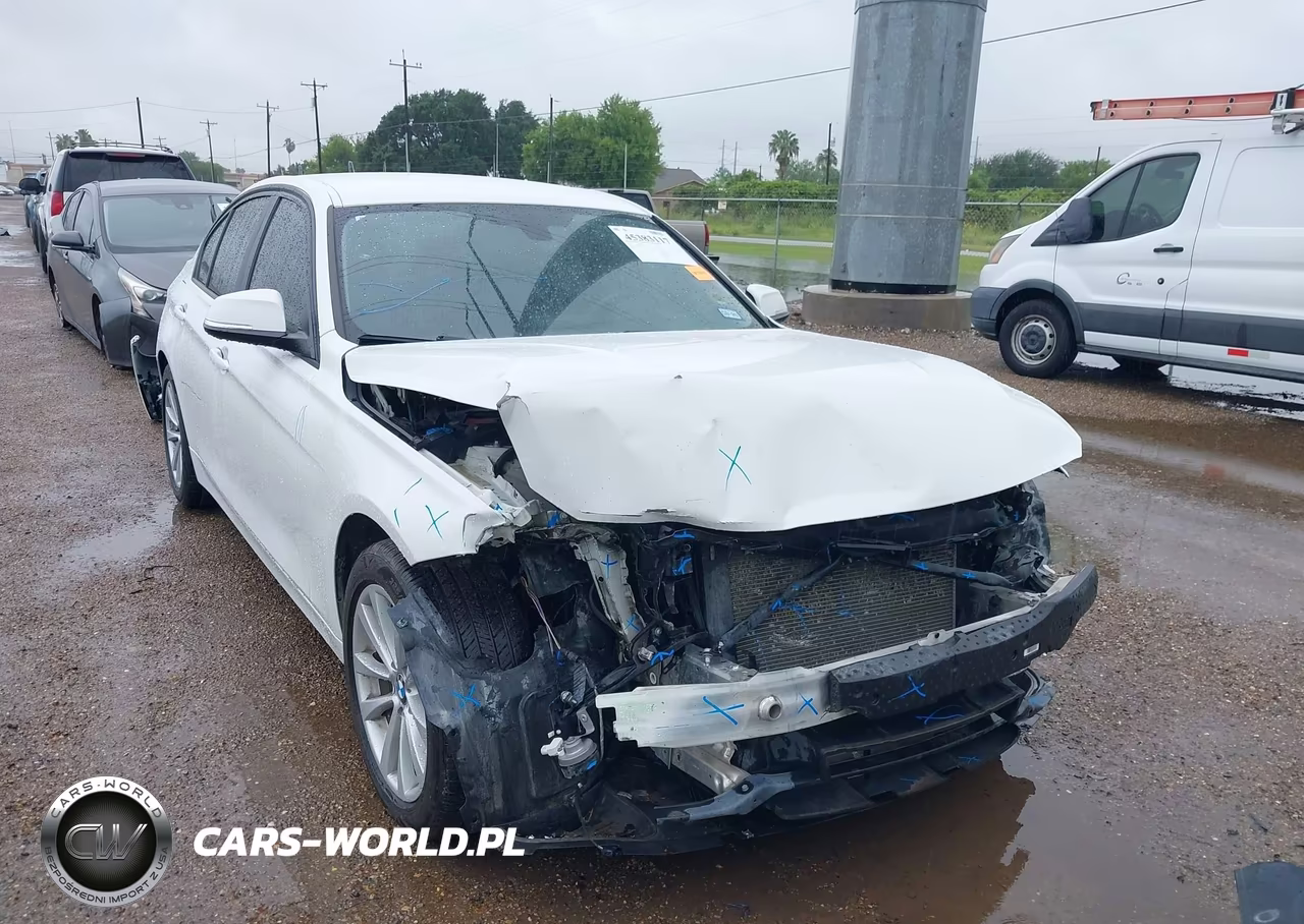 2018 BMW 320I VIN:WBA8A9C54JAH14494 - 6