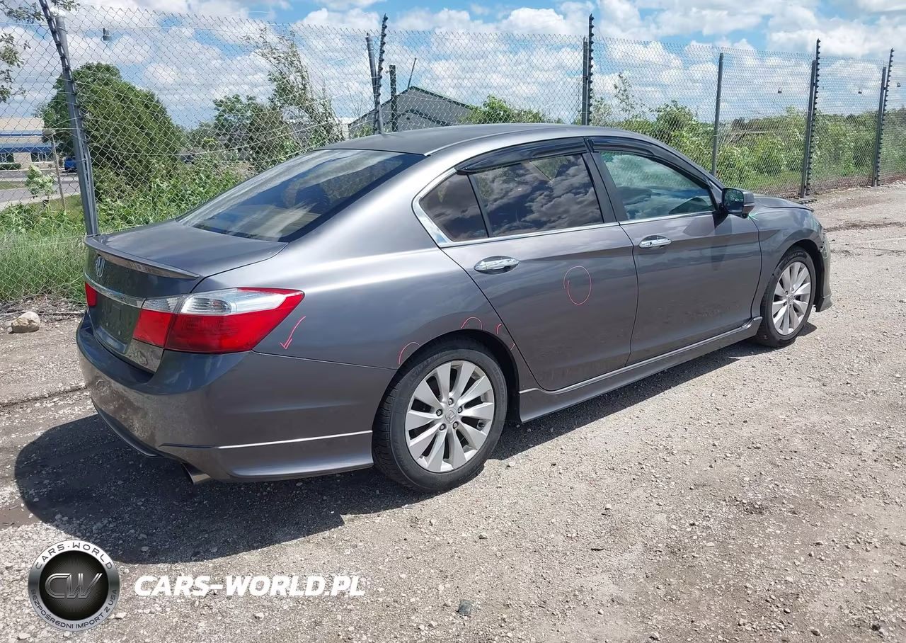 2013 Honda Accord Ex VIN:1HGCR2E75DA133407 - 4