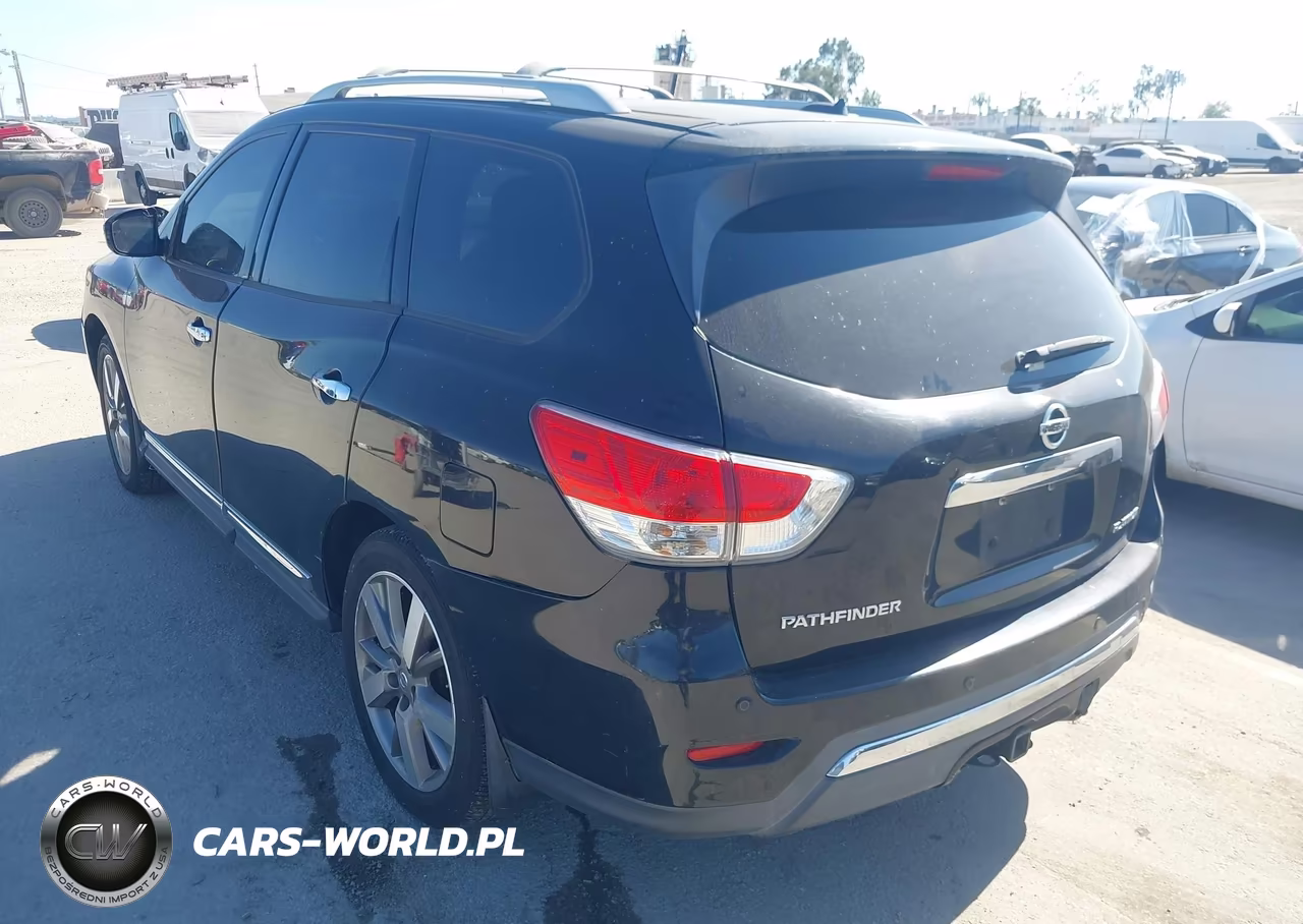 2015 Nissan Pathfinder Platinum VIN:5N1AR2MN0FC630020 - 3