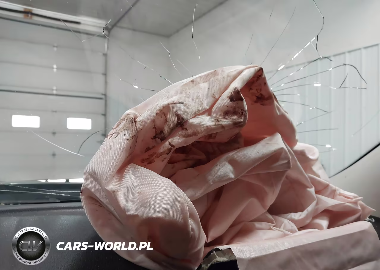 2020 Chrysler 300 Touring L Awd VIN:2C3CCARG0LH253415 - 18