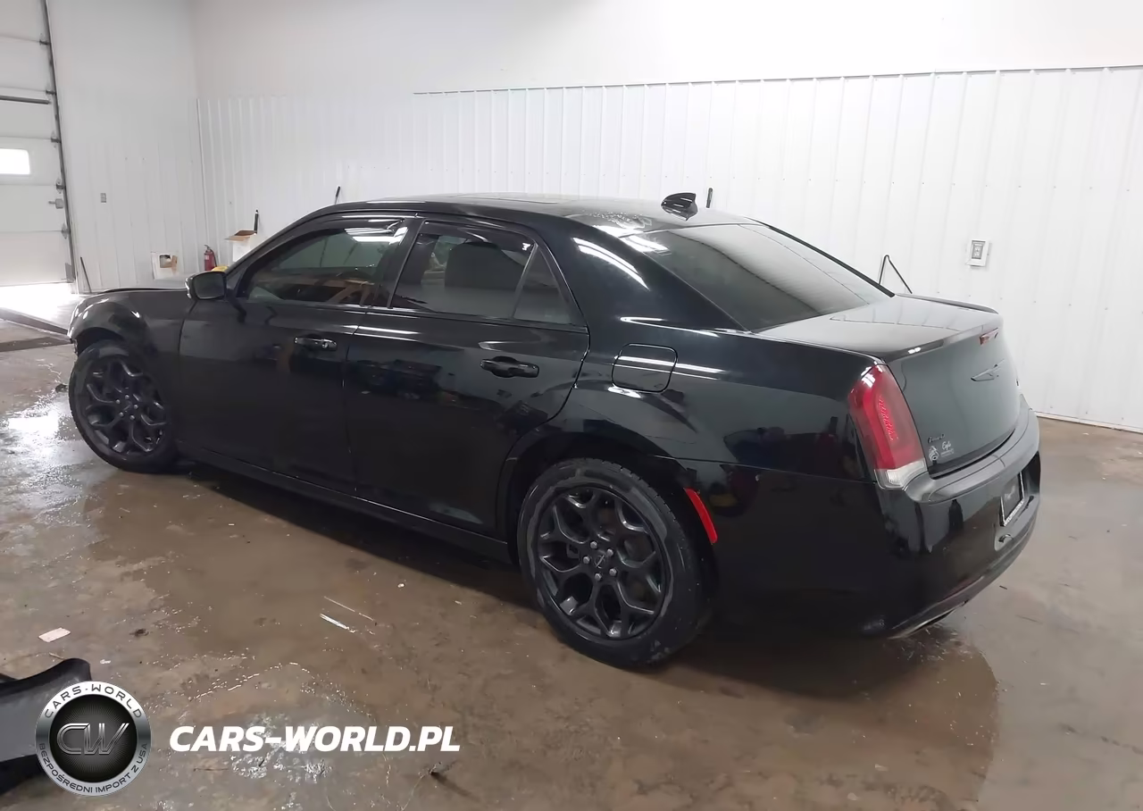 2020 Chrysler 300 Touring L Awd VIN:2C3CCARG0LH253415 - 3