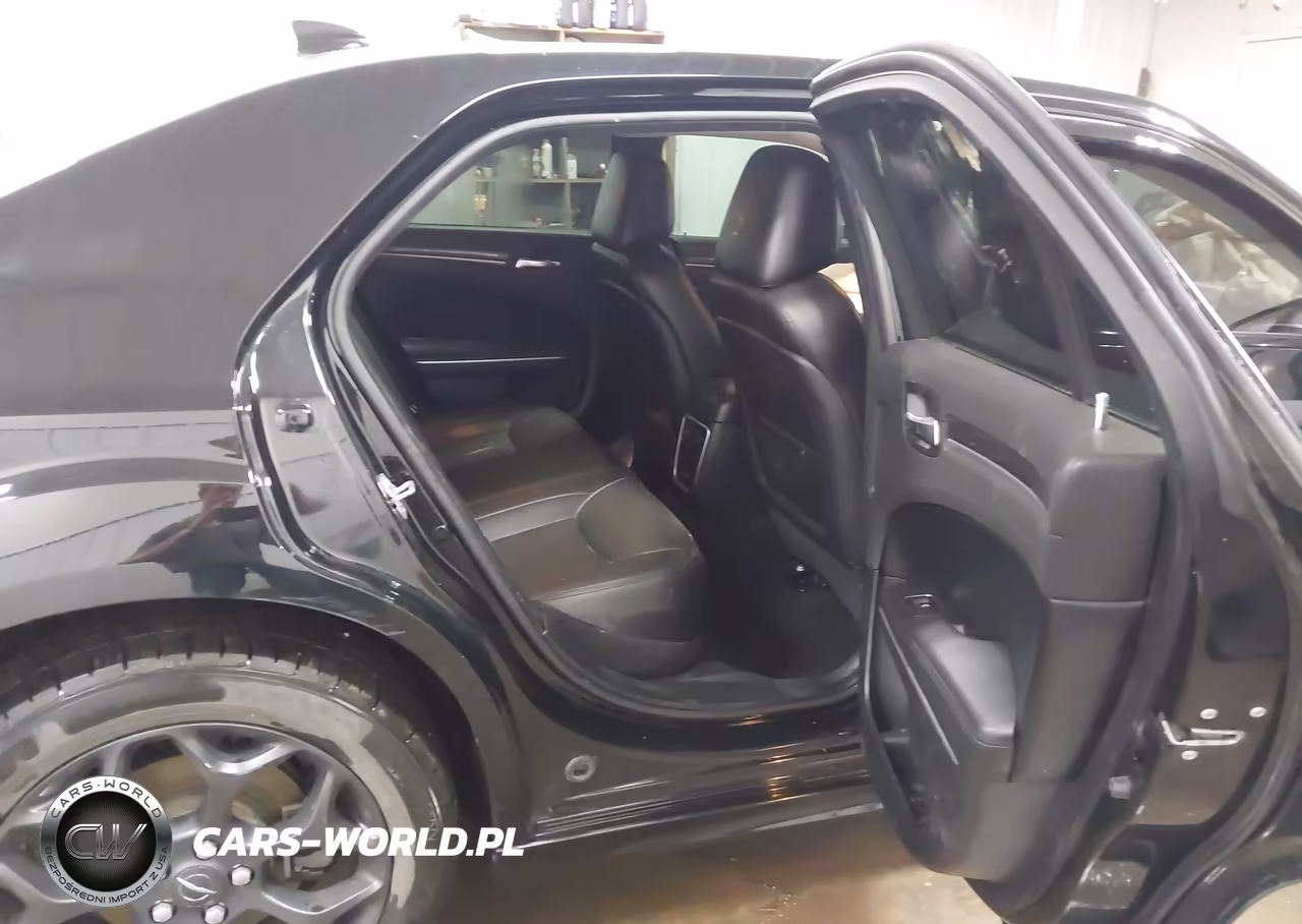 2020 Chrysler 300 Touring L Awd VIN:2C3CCARG0LH253415 - 8