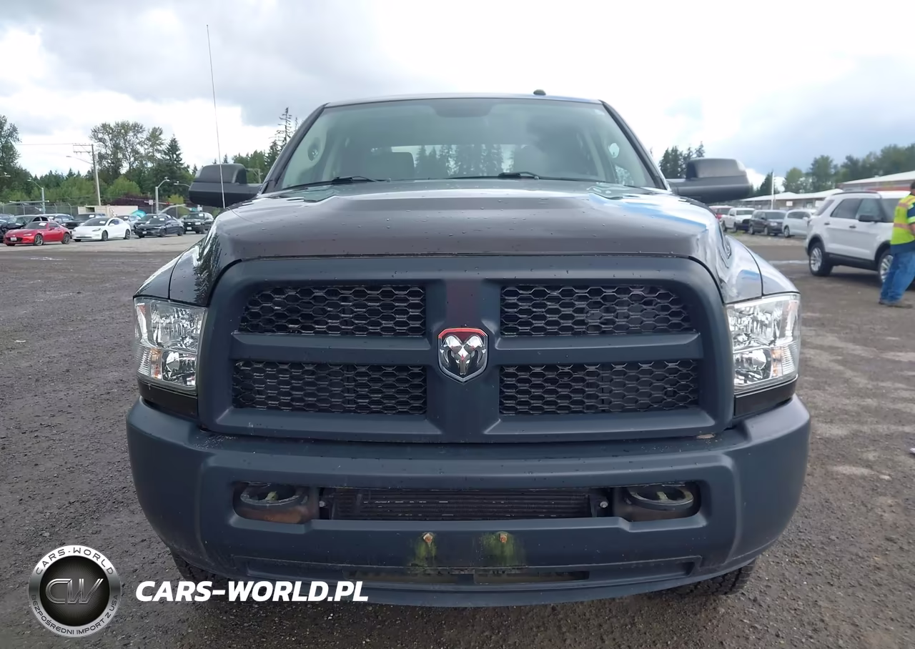 2017 Ram 3500 Tradesman 4X4 8' Box VIN:3C63R3GL3HG690247 - 13