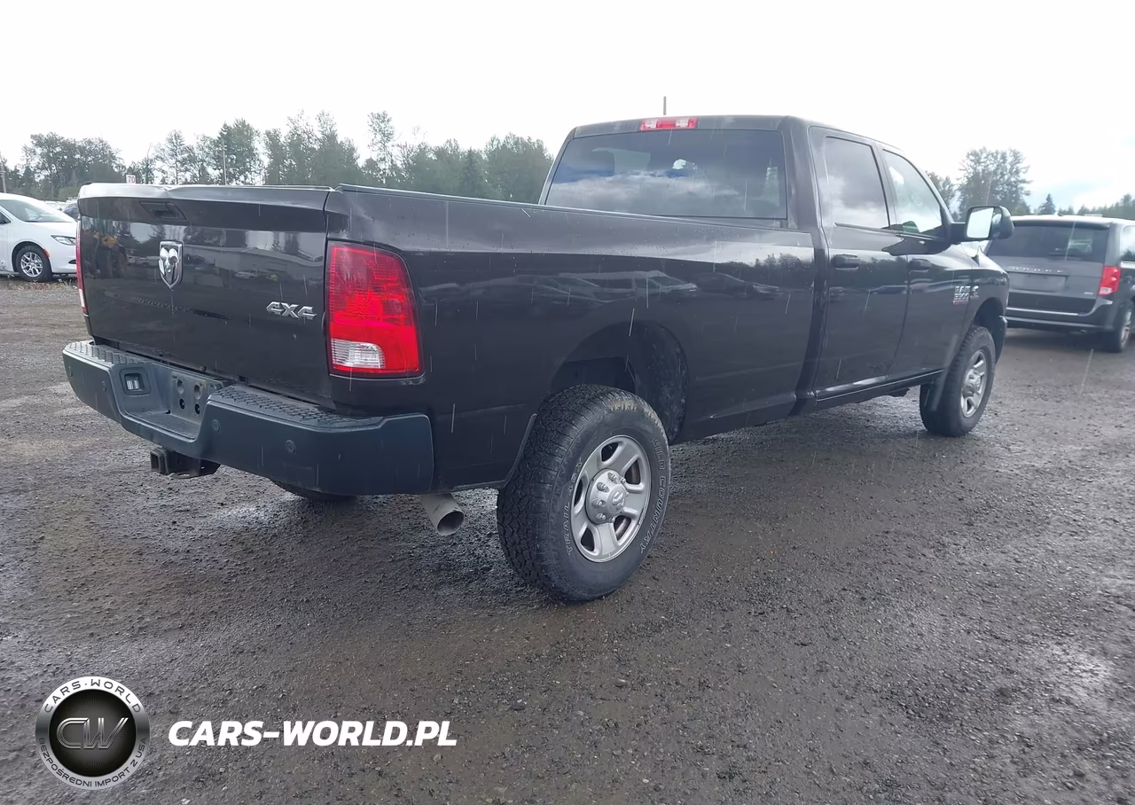 2017 Ram 3500 Tradesman 4X4 8' Box VIN:3C63R3GL3HG690247 - 4