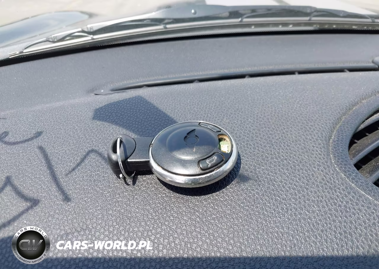 2012 Mini Cooper VIN:WMWSU3C53CT258468 - 11