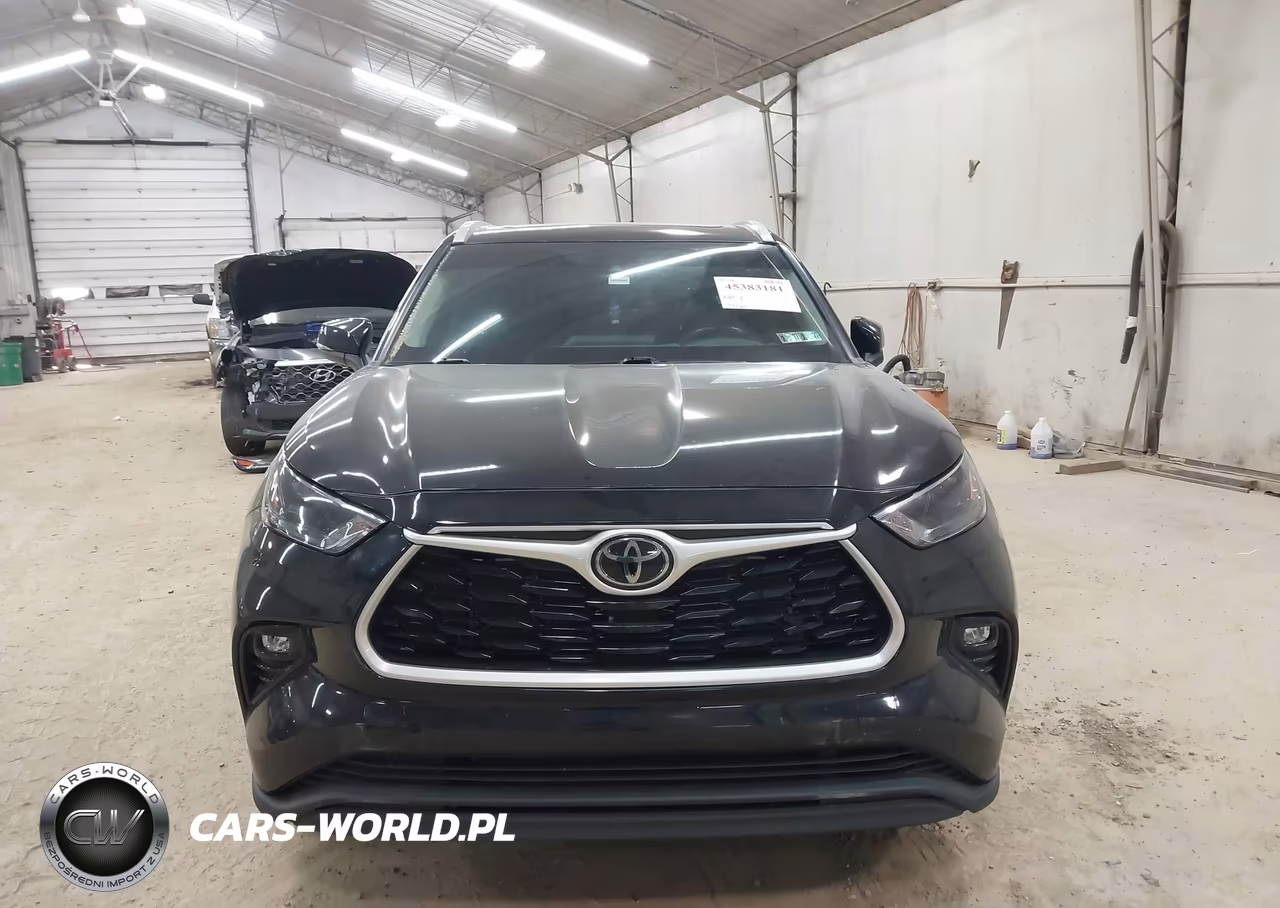 2022 Toyota Highlander Xle VIN:5TDGZRBH9NS193930 - 12