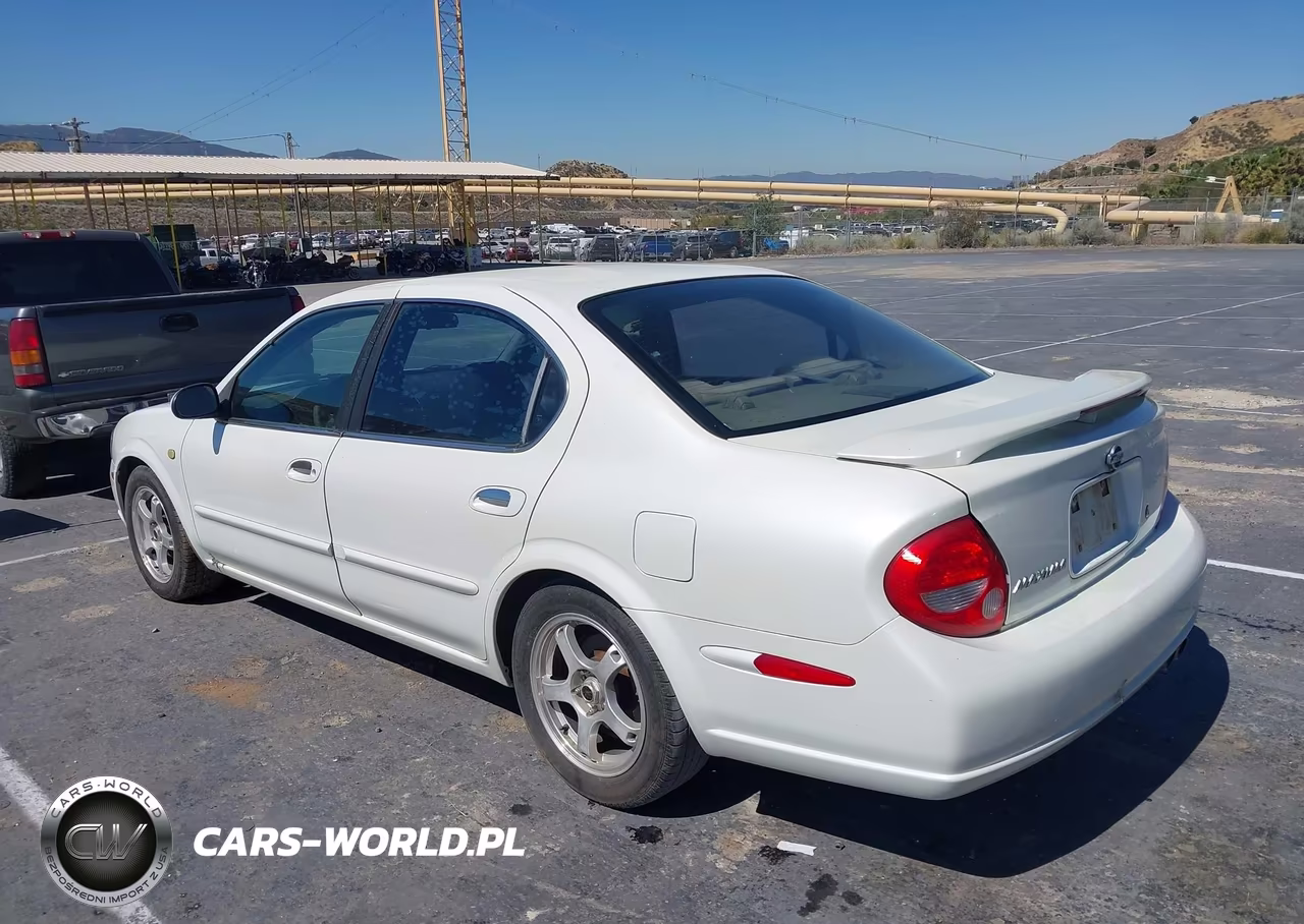 2000 Nissan Maxima Gle-Gxe-Se VIN:JN1CA31D5YT717262 - 3