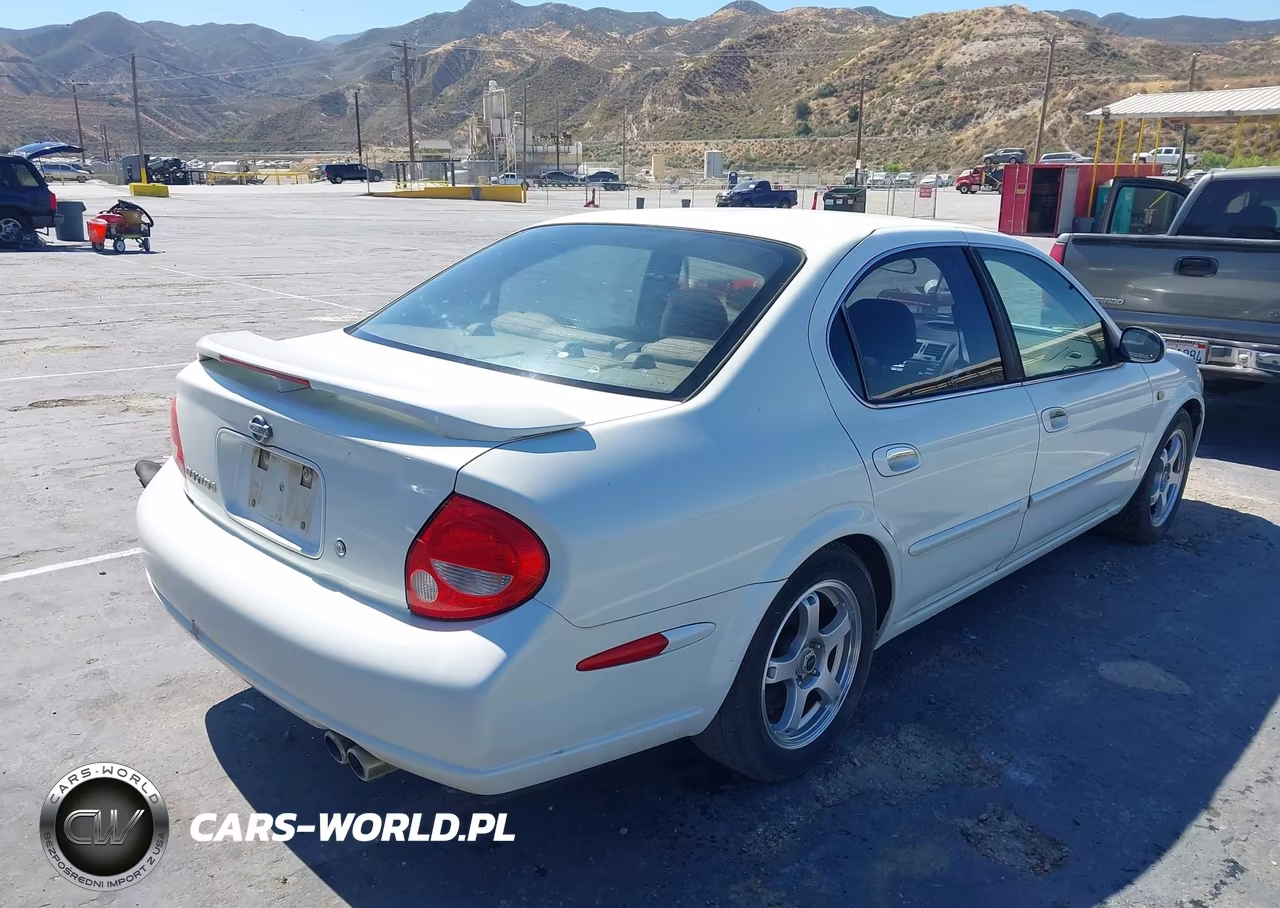 2000 Nissan Maxima Gle-Gxe-Se VIN:JN1CA31D5YT717262 - 4