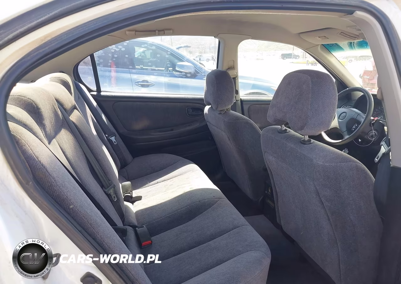 2000 Nissan Maxima Gle-Gxe-Se VIN:JN1CA31D5YT717262 - 8