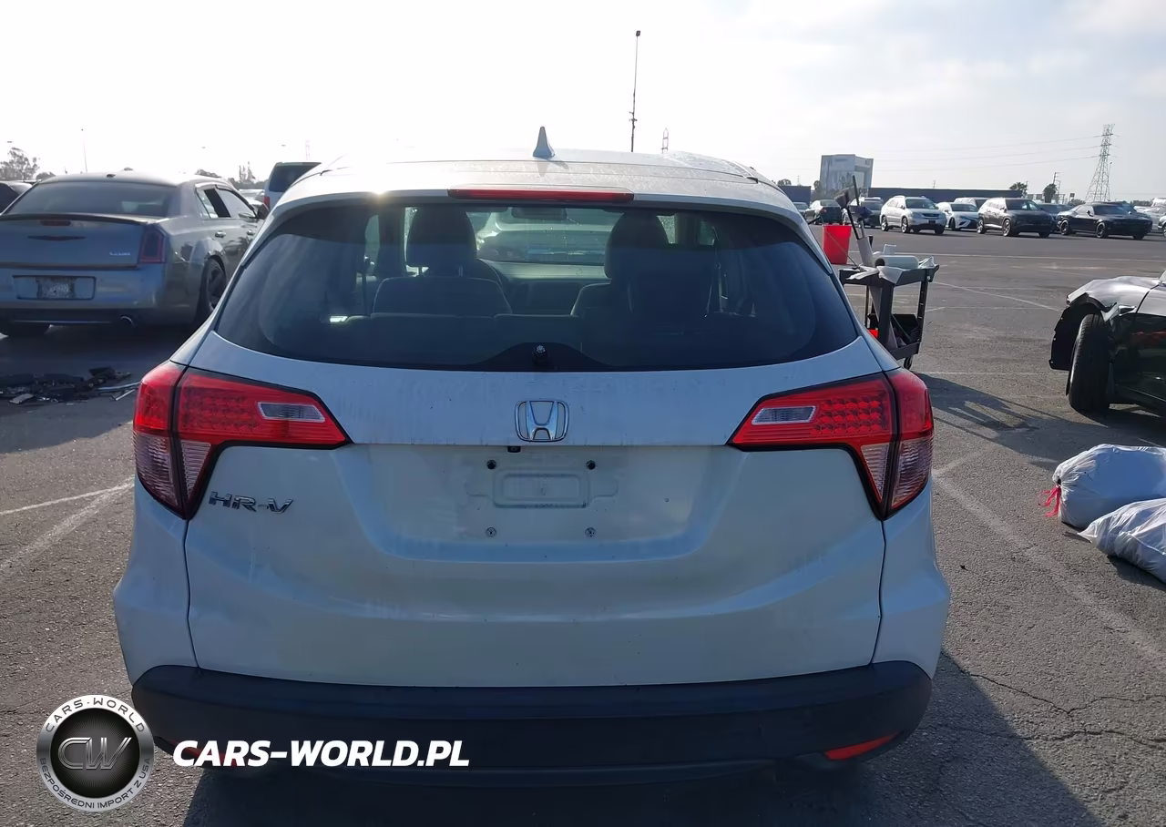2018 Honda Hr-V Lx VIN:3CZRU5H34JM712690 - 16
