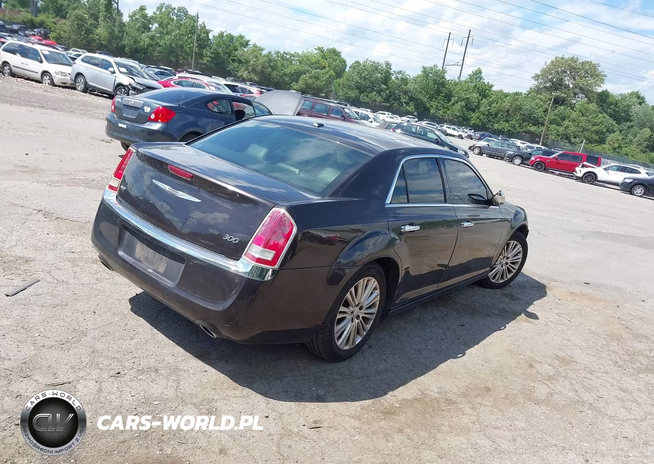 2012 Chrysler 300 Limited VIN:2C3CCAHG7CH217223 - 4