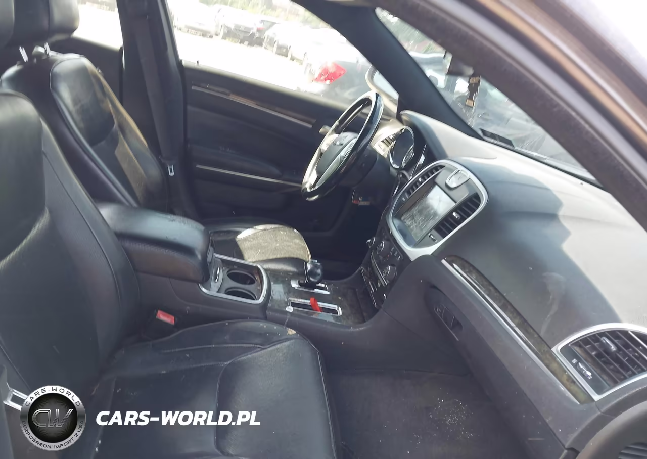 2012 Chrysler 300 Limited VIN:2C3CCAHG7CH217223 - 5