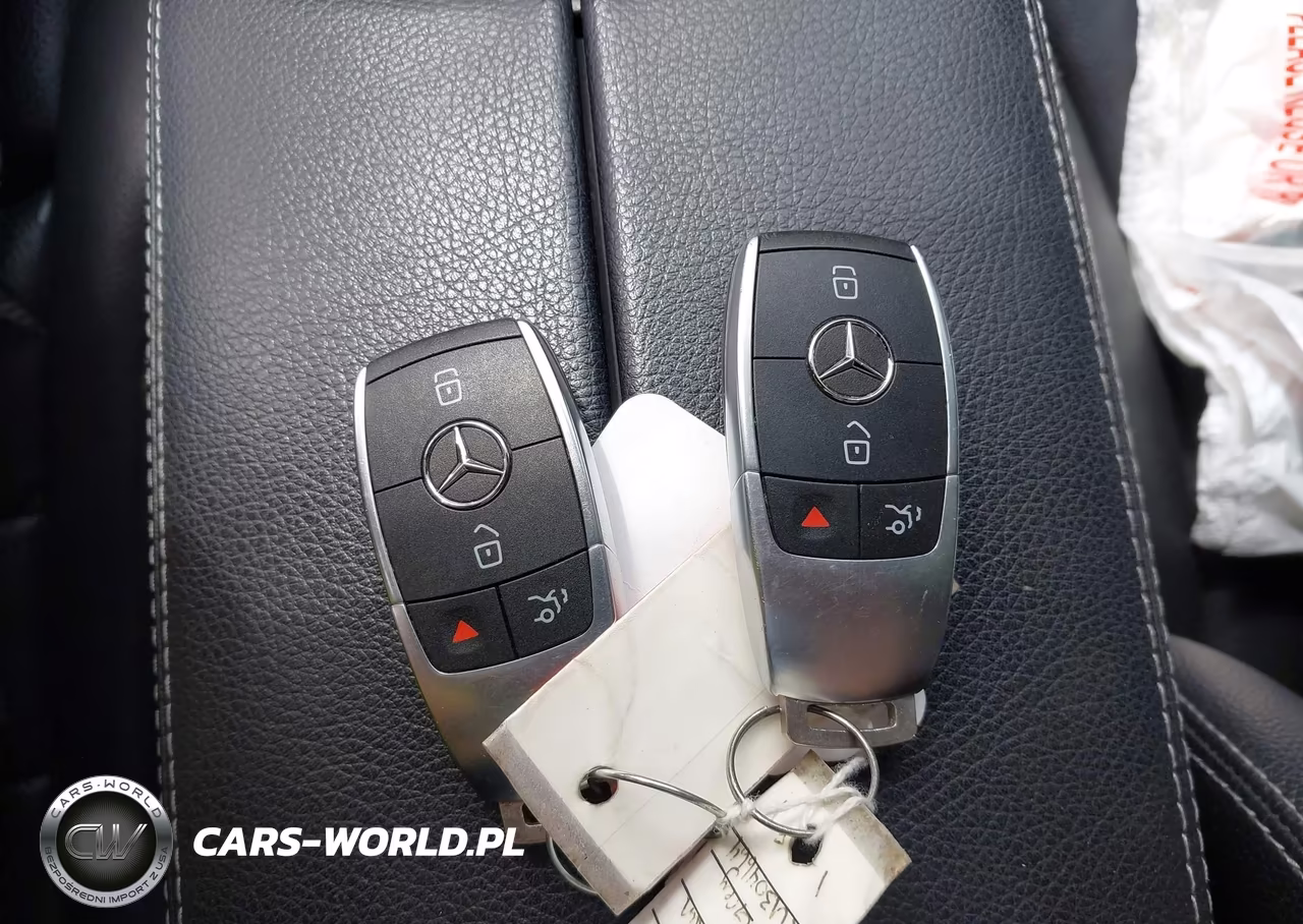 2019 Mercedes-Benz C 300 4Matic VIN:55SWF8EB6KU304664 - 11