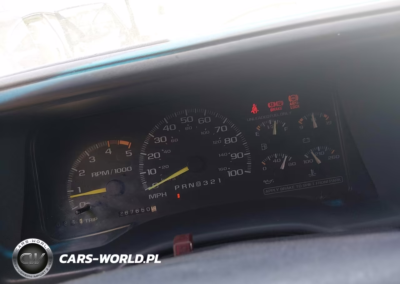 1995 Chevrolet Tahoe K1500 VIN:3GNEK18K0SG119796 - 7