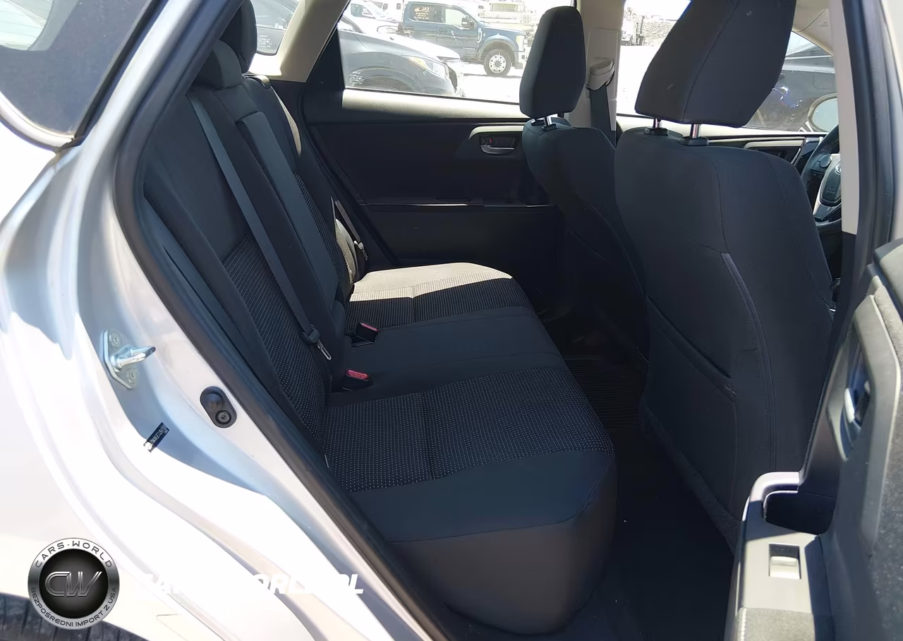 2018 Toyota Corolla Im VIN:JTNKARJE7JJ561520 - 8