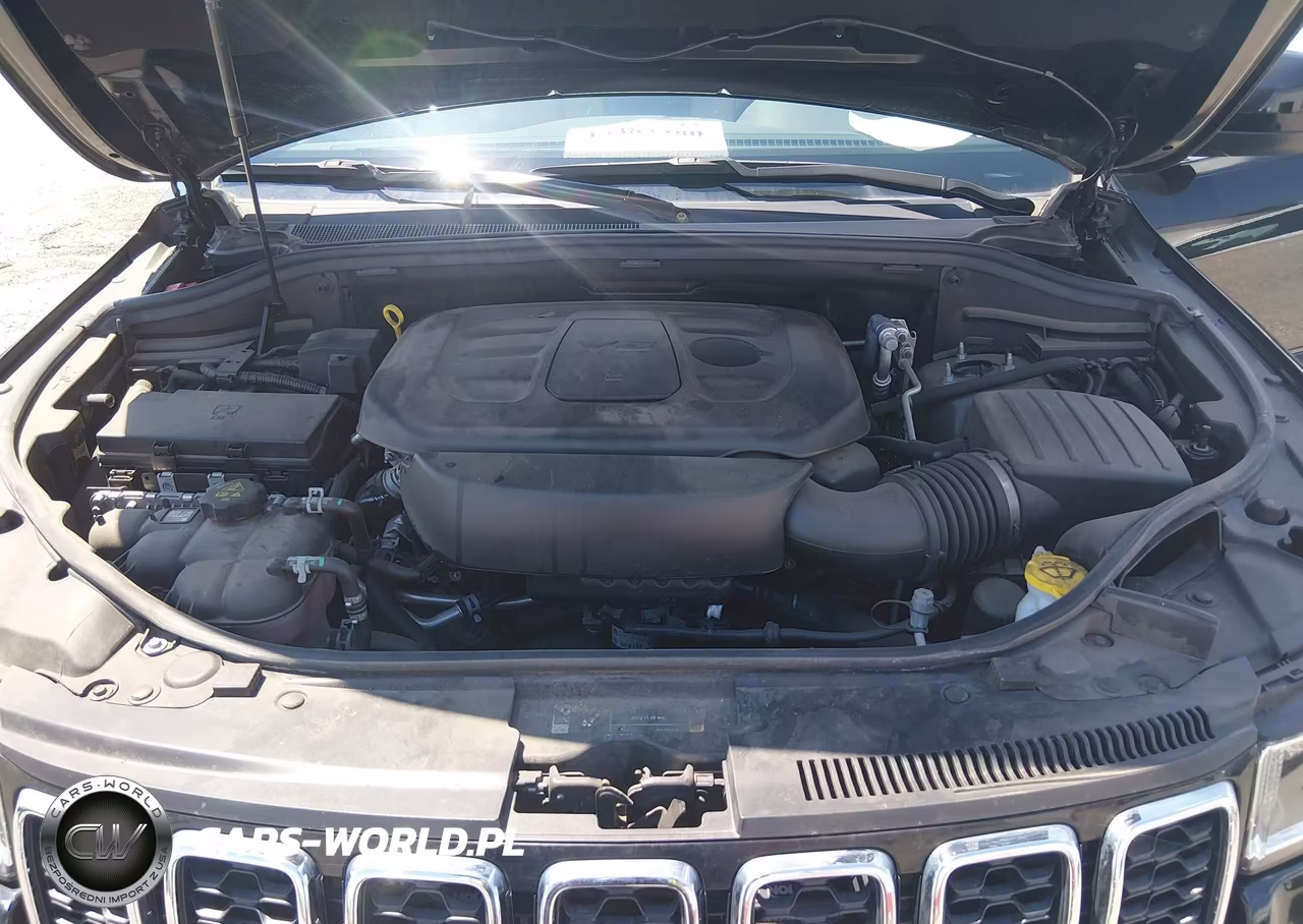 2021 Jeep Grand Cherokee Laredo E 4X4 VIN:1C4RJFAG2MC793647 - 10