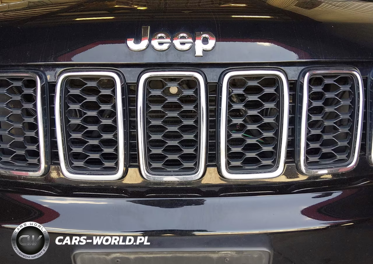 2021 Jeep Grand Cherokee Laredo E 4X4 VIN:1C4RJFAG2MC793647 - 15