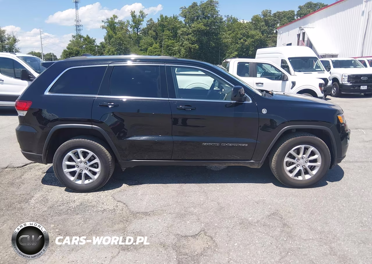 2021 Jeep Grand Cherokee Laredo E 4X4 VIN:1C4RJFAG2MC793647 - 17