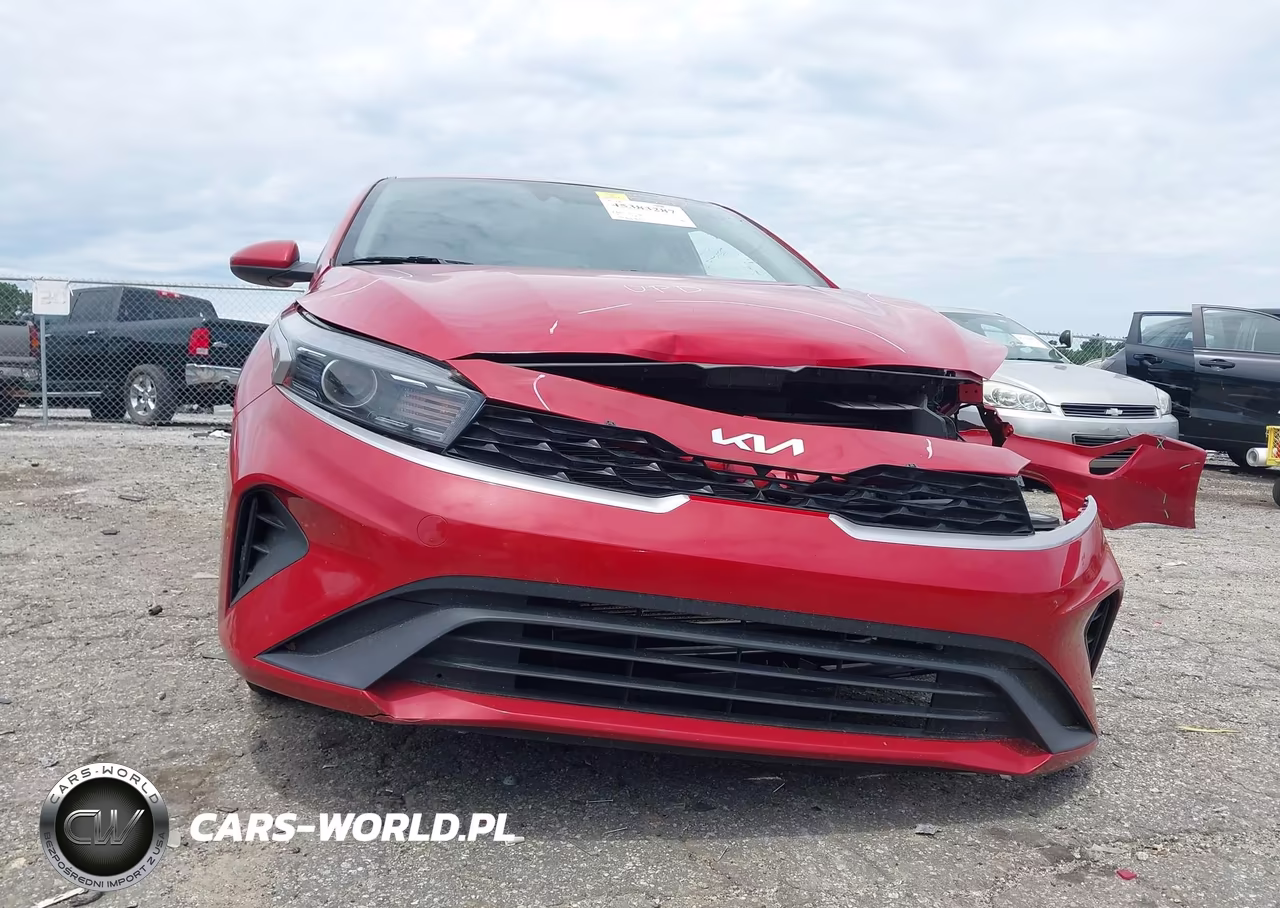 2023 Kia Forte Lxs VIN:3KPF24AD6PE573788 - 13