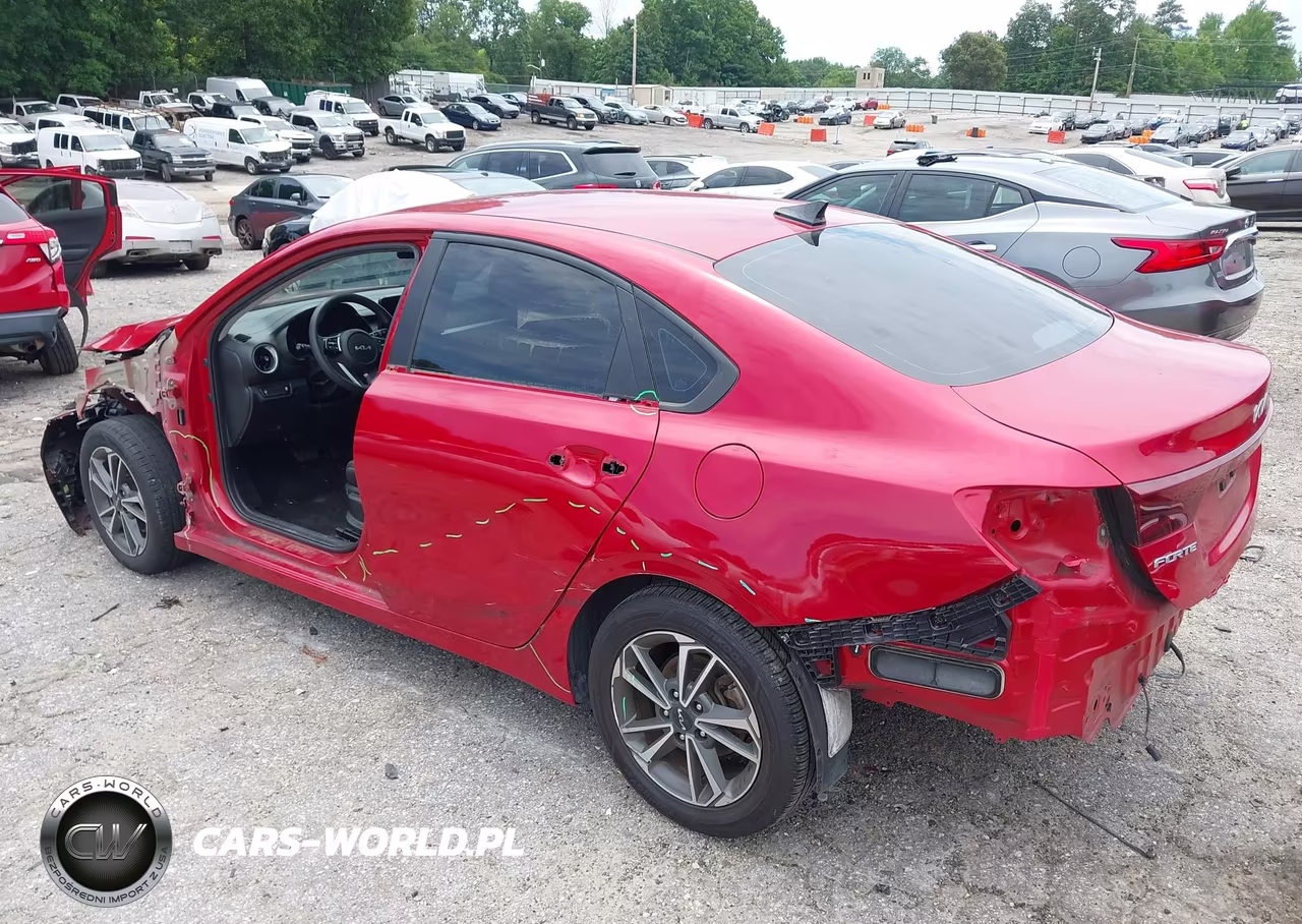 2023 Kia Forte Lxs VIN:3KPF24AD6PE573788 - 3