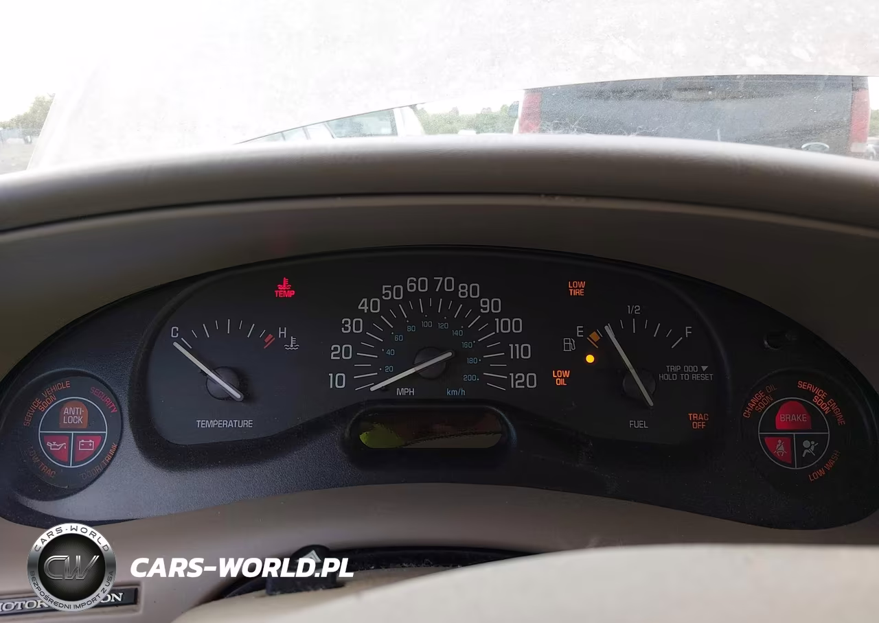 2002 Buick Century Custom VIN:2G4WS52J921106523 - 7