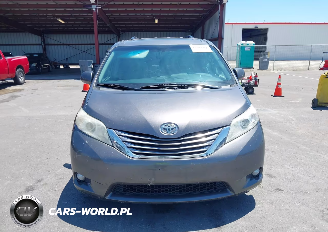 2017 Toyota Sienna Xle 8 Passenger VIN:5TDYZ3DC0HS838293 - 12
