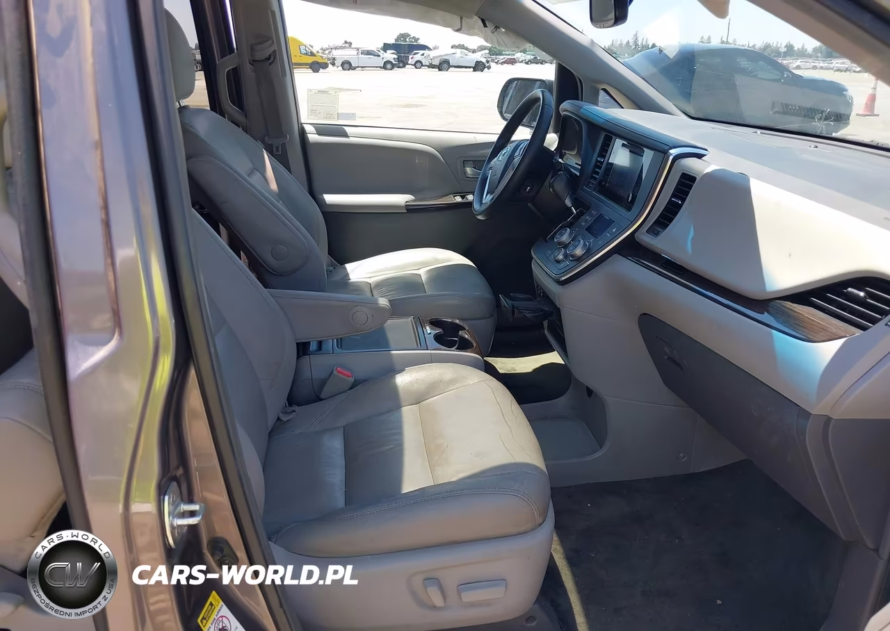 2017 Toyota Sienna Xle 8 Passenger VIN:5TDYZ3DC0HS838293 - 5