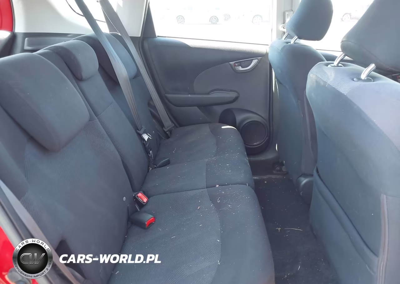 2011 Honda Fit Sport VIN:JHMGE8H55BS003562 - 8