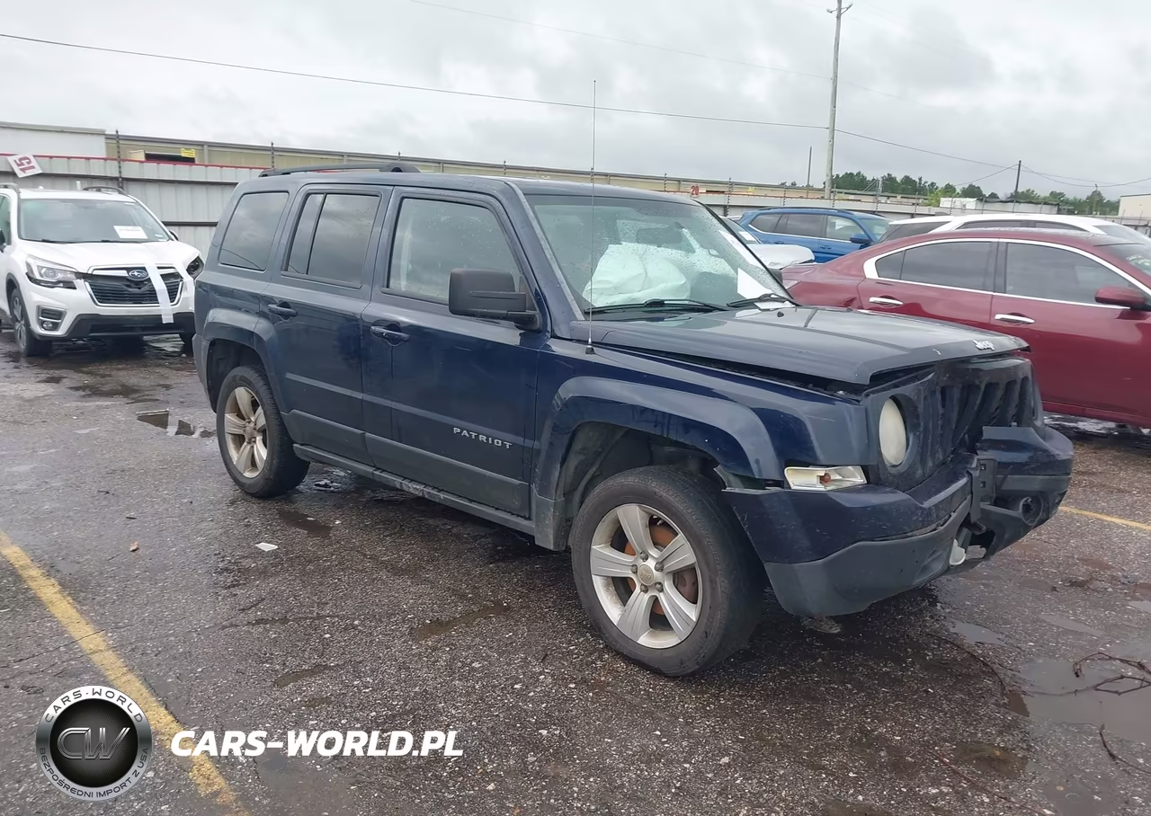 2014 Jeep Patriot Latitude – zdjęcie 1 z 16