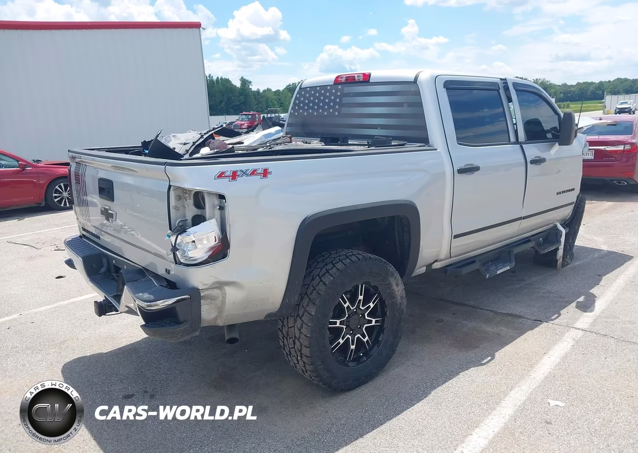 2017 Chevrolet Silverado 1500 1Lt VIN:3GCUKREC2HG136169 - 4