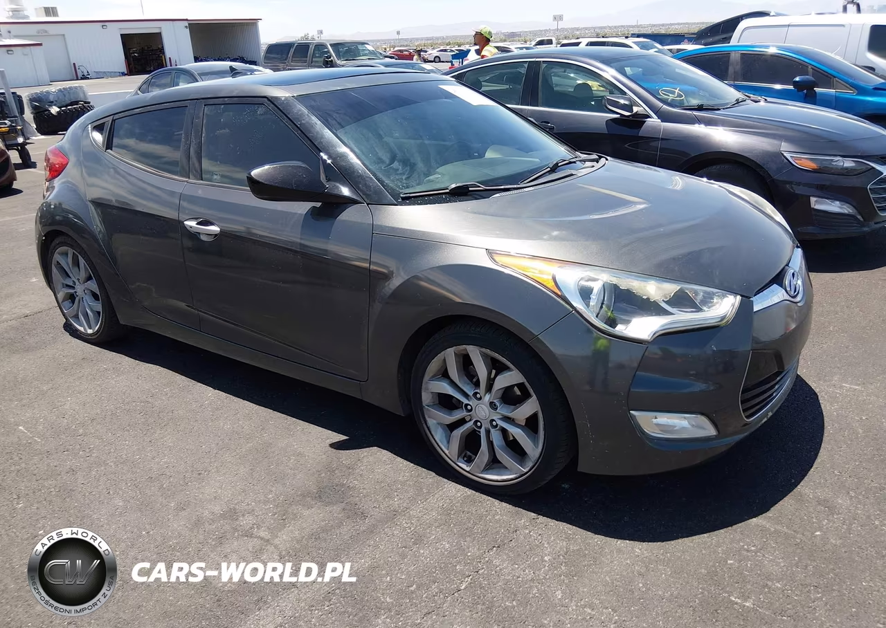 2012 Hyundai Veloster Base W-Black