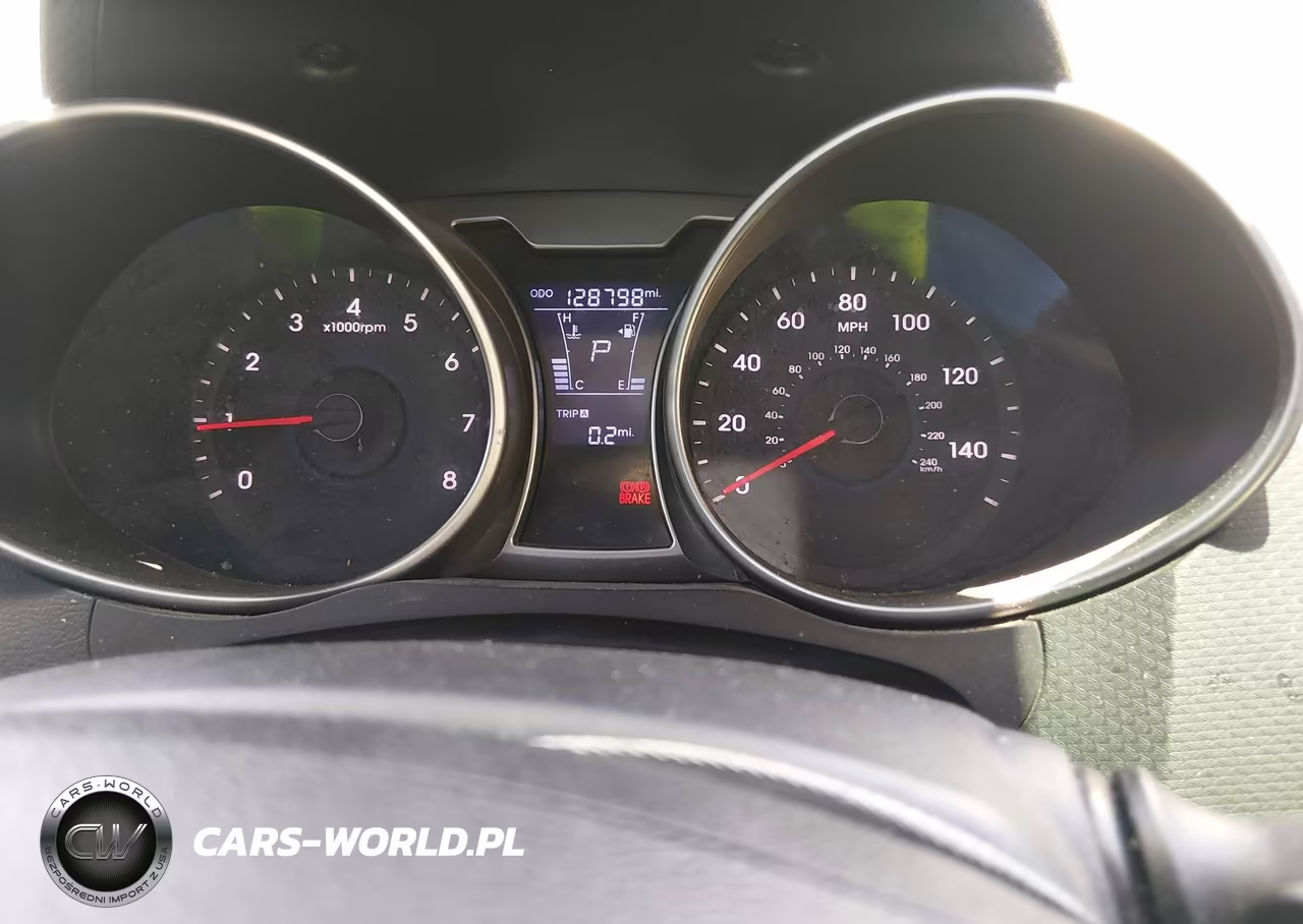 2012 Hyundai Veloster Base W-Black VIN:KMHTC6AD6CU036227 - 7
