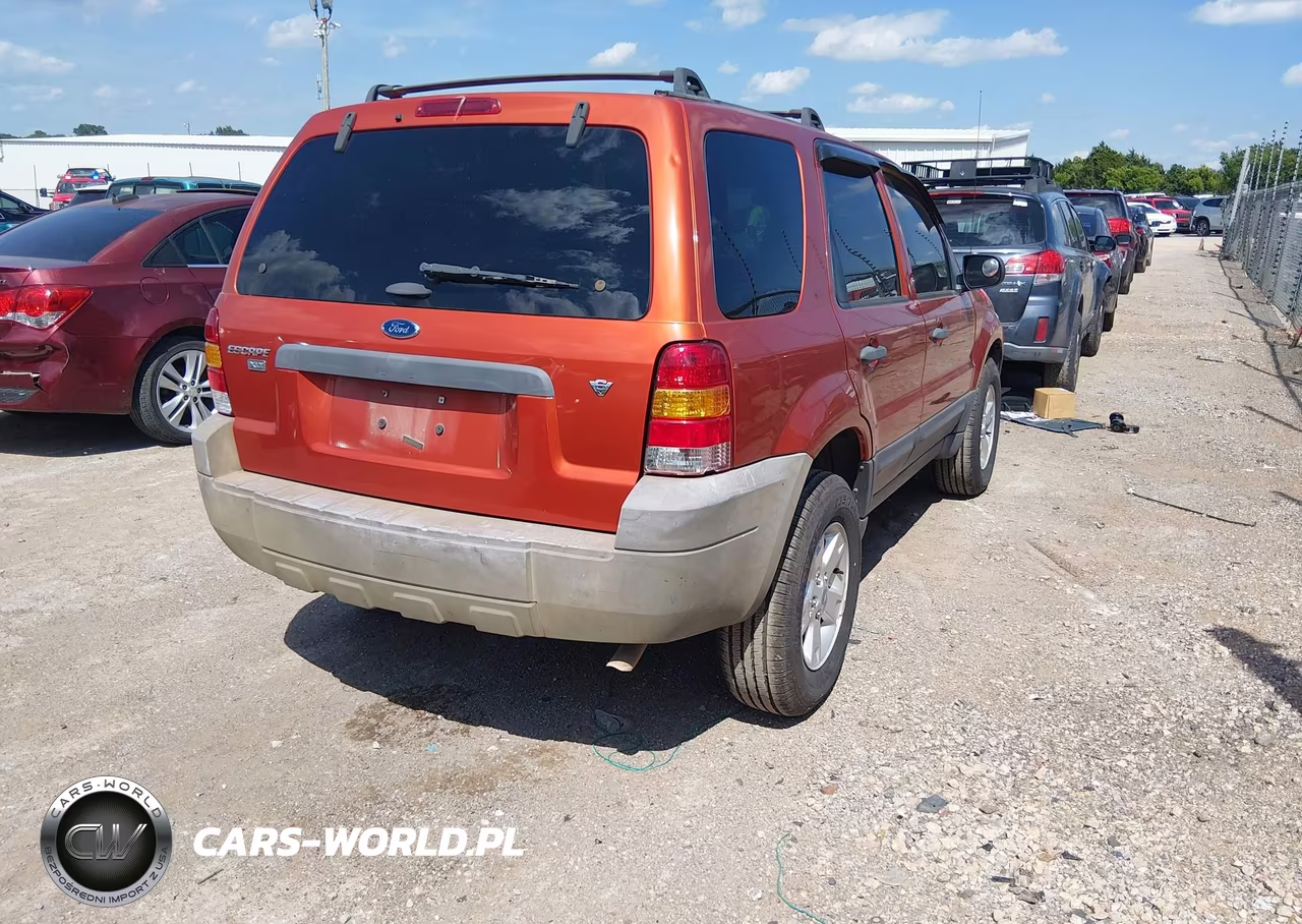 2007 Ford Escape Xlt-Xlt Sport VIN:1FMYU03107KA68899 - 4