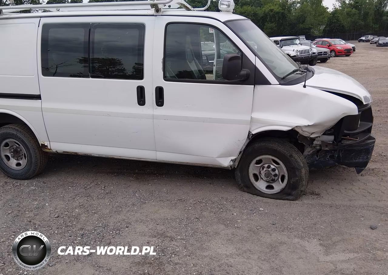 2007 Chevrolet Express Cargo Van Work Van VIN:1GCHG35U971249638 - 19
