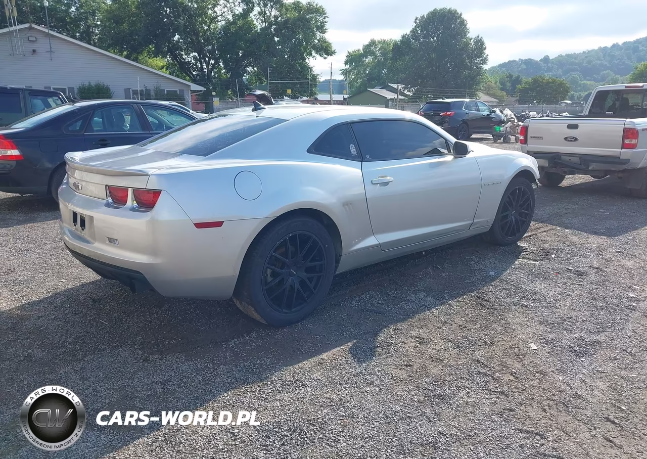 2010 Chevrolet Camaro 2Lt VIN:2G1FC1EV9A9141581 - 4